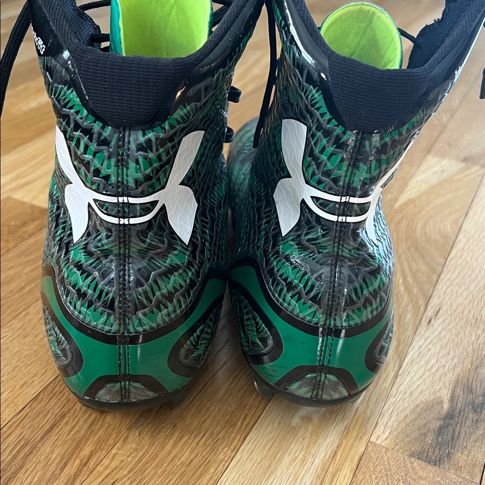 Under Armour Black/Green Highlight MC High-Top Cleats, Clutch Fit, Size Men’s 13 - Picture 2 of 15